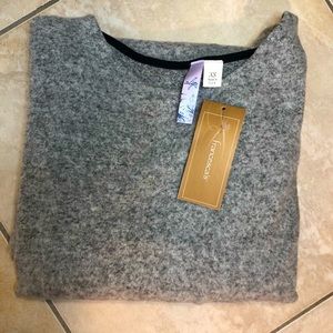 FRANCESCA’S COLLECTION ALYA HASTINGS SWEATER DRESS